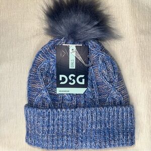 DSG Hat Girls OSFM Blue Melange Cable Knit Faux Fur Pom Pom Beanie Headwear NWT